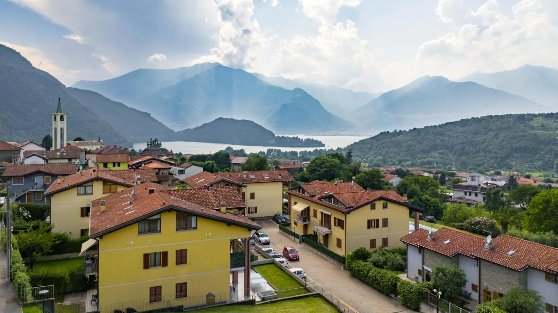 Dolce Far Niente Apartment Colico
