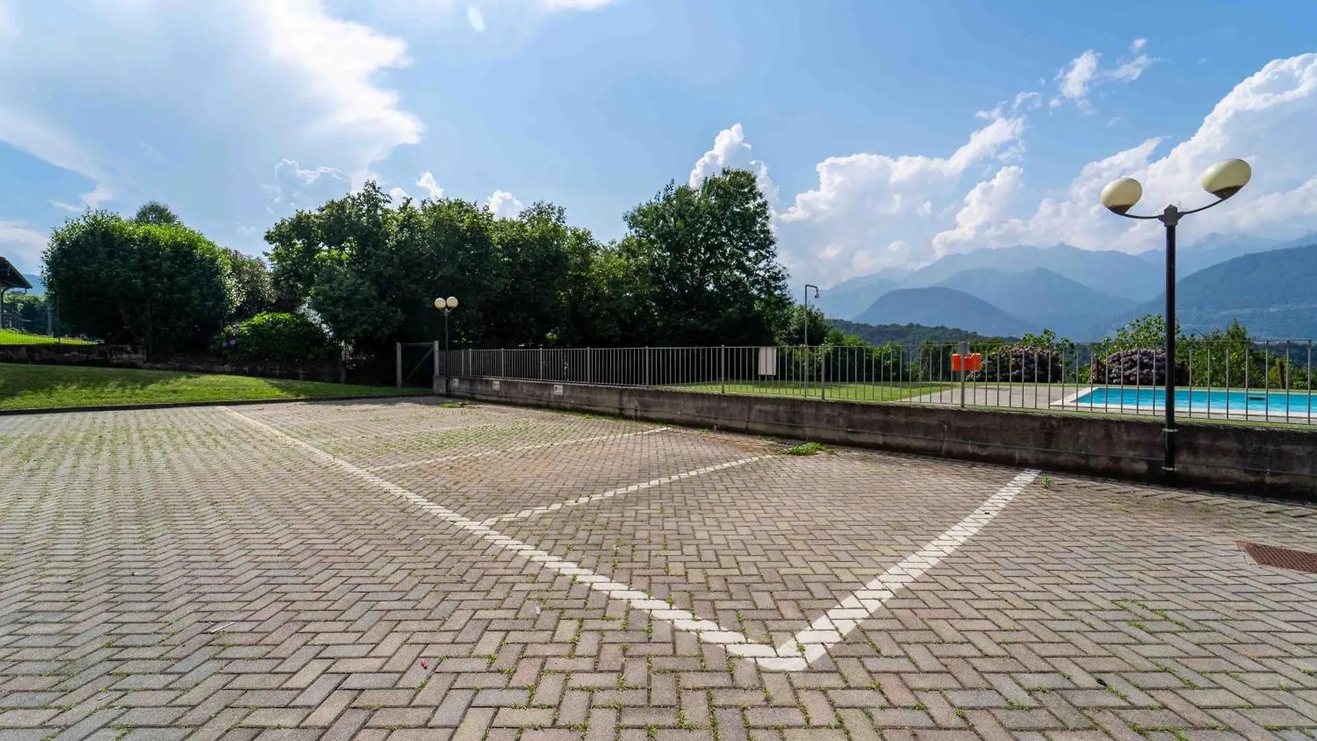 Dolce Far Niente Apartment Colico Italia