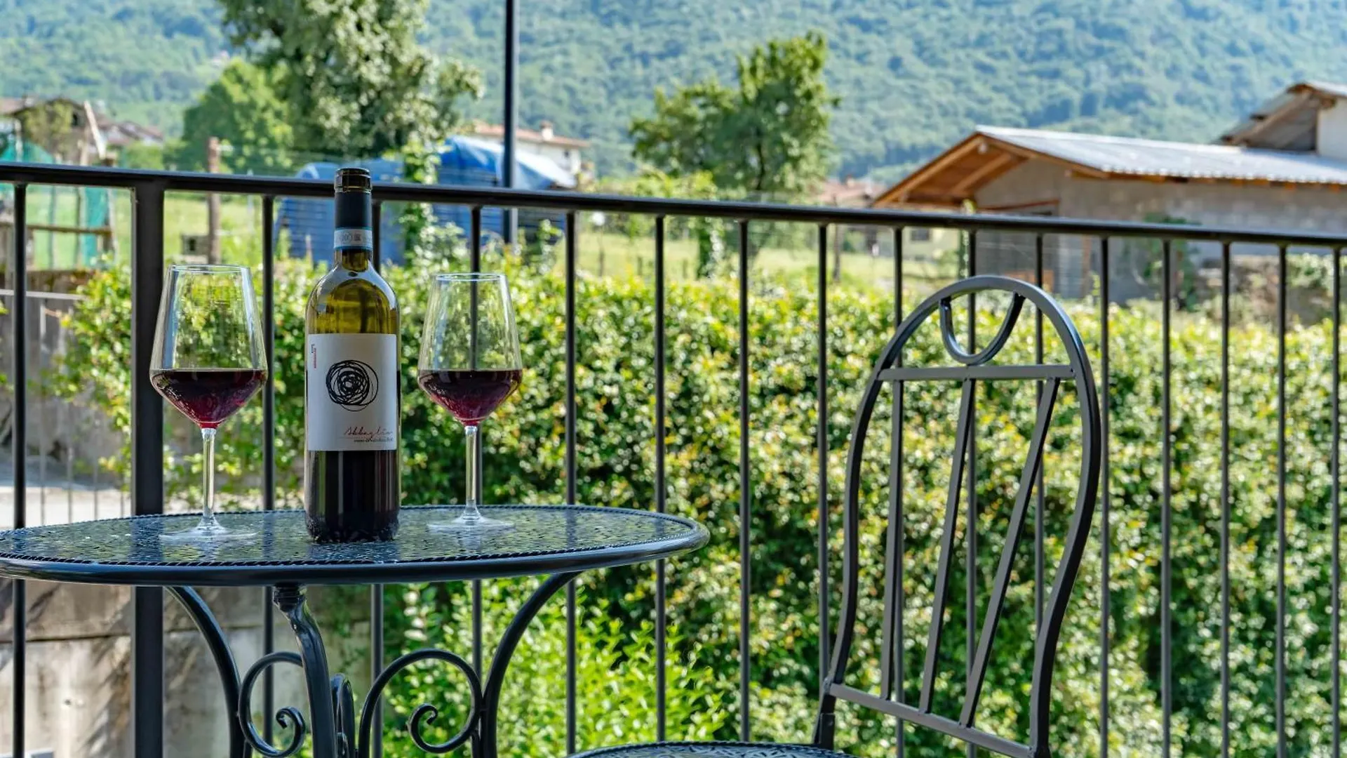 Dolce Far Niente Apartment Colico